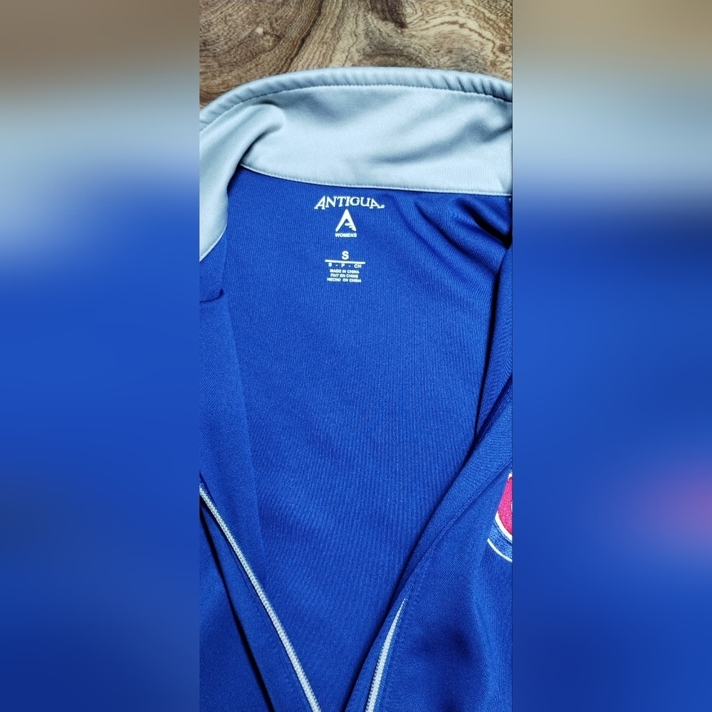 Women's Chicago Cubs Antigua Royal Logo Generation, Full-zip Jacket Size(S) - Picture 9 of 12